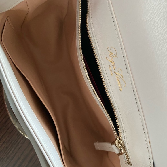Roger Vivier Mini Viv bag - Picture 5 of 8